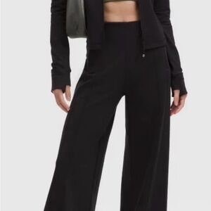 Lululemon define high rise Black Women's Wide-Leg Pants